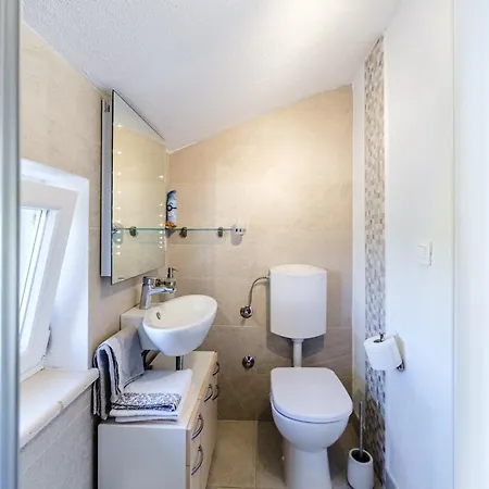 Vikendica Kuca Sunca *