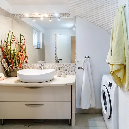 Vikendica Kuca Sunca Sutivan